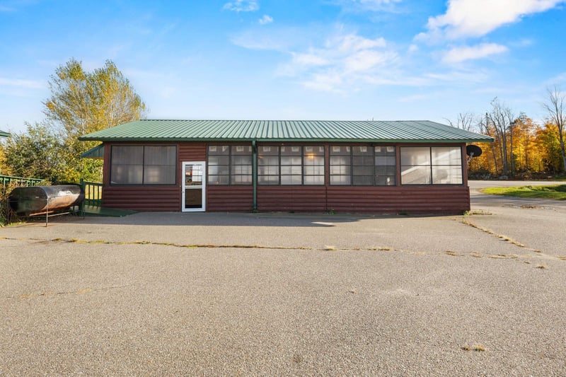 10139 W Us Highway 8, Crandon, WI 54520