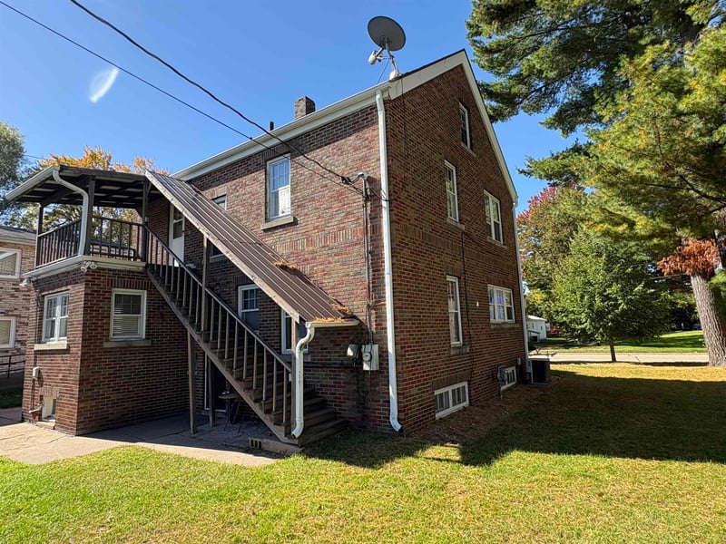 224 S Andrews St, Shawano, WI 54166