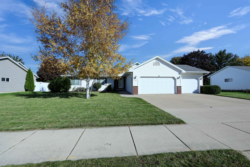 804 W Ann St, Kaukauna, WI 54130