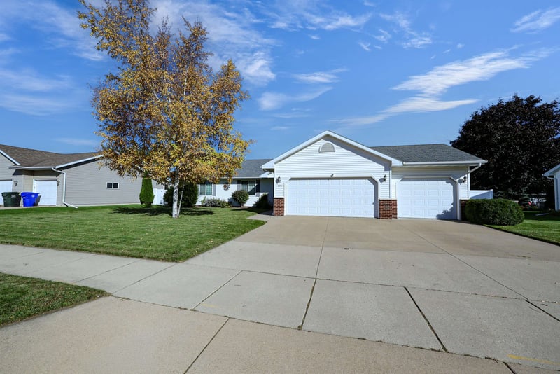 804 W Ann St, Kaukauna, WI 54130