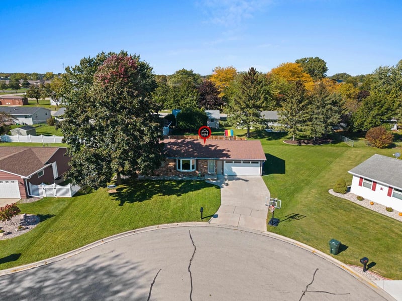 1228 O Keefe Ct, De Pere, WI 54115-3170