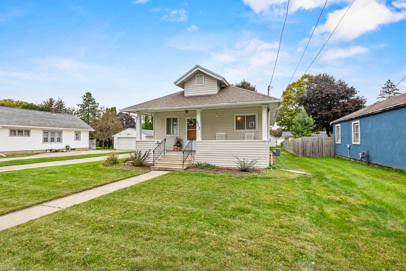 612 S Weimar St, Appleton, WI 54915