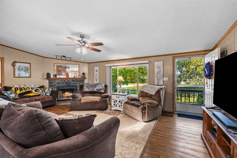1239 Melissa Blvd, Little Suamico, WI 54141