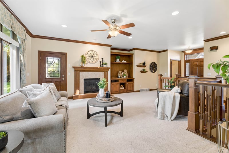 3191 Jaguar Ln, Green Bay, WI 54313