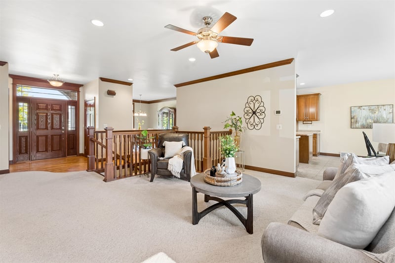 3191 Jaguar Ln, Green Bay, WI 54313