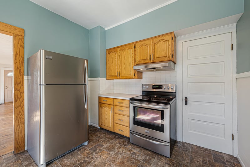 1561 W Prospect Ave, Appleton, WI 54914-5147