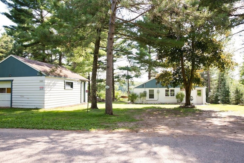 12687 E Shore Dr, Mountain, WI 54149-9540