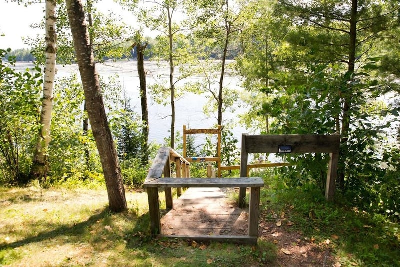 12687 E Shore Dr, Mountain, WI 54149-9540