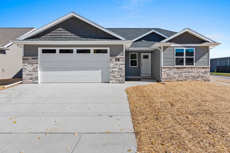 351 Wilson St, Kimberly, WI 54136