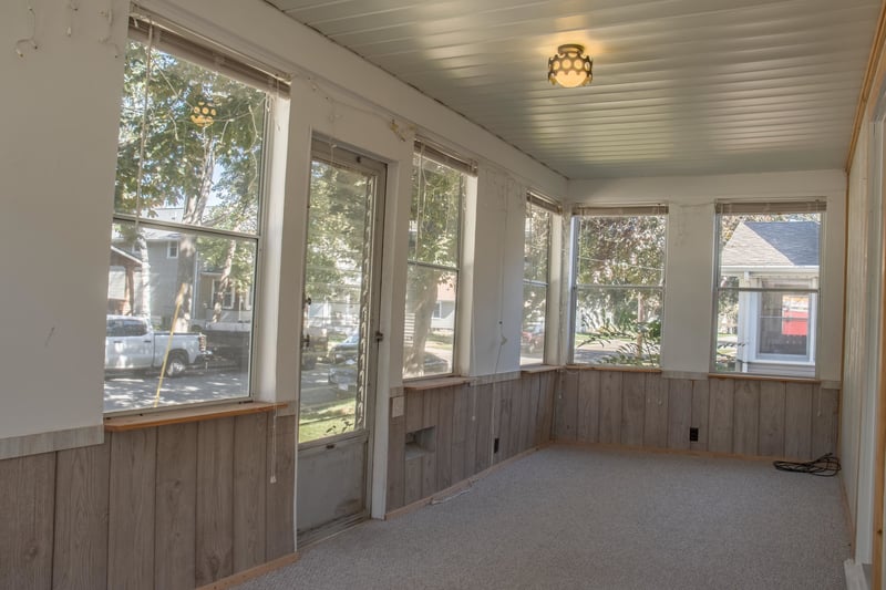 1023 W Commercial St, Appleton, WI 54914-3654