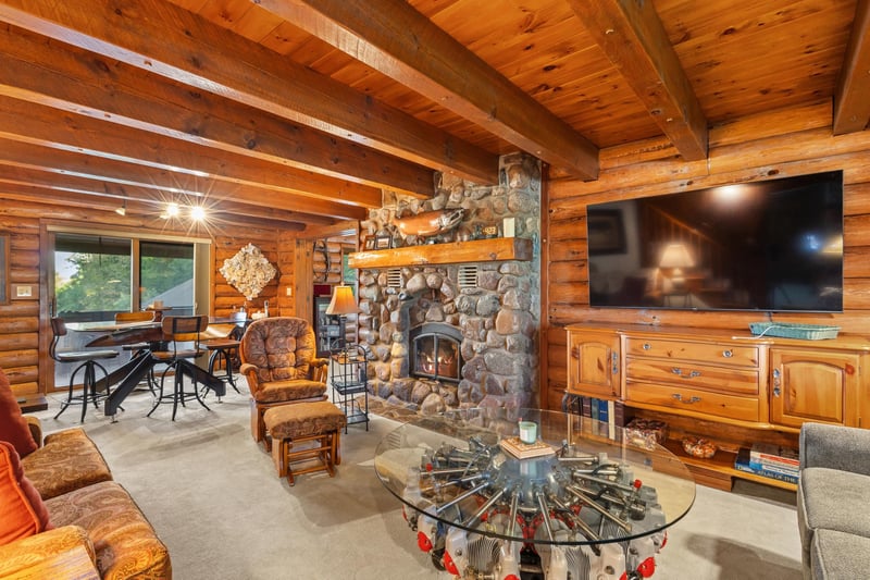 3204 County Rd C, Oconto Falls, WI 54154