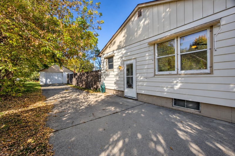 1131 S Franklin St, Shawano, WI 54166-3207