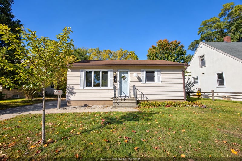 1131 S Franklin St, Shawano, WI 54166-3207