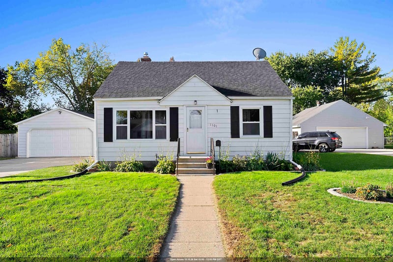 1101 9th St, Green Bay, WI 54304
