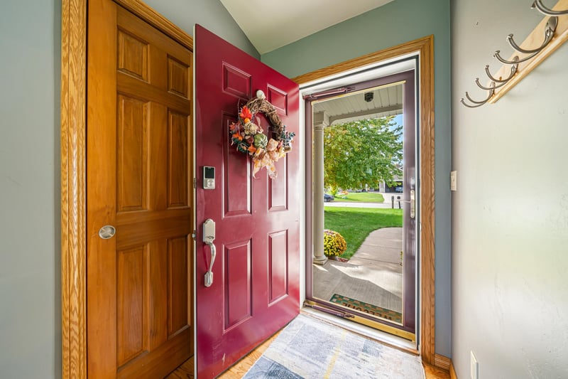 5332 W Pleasant Way, Appleton, WI 54913
