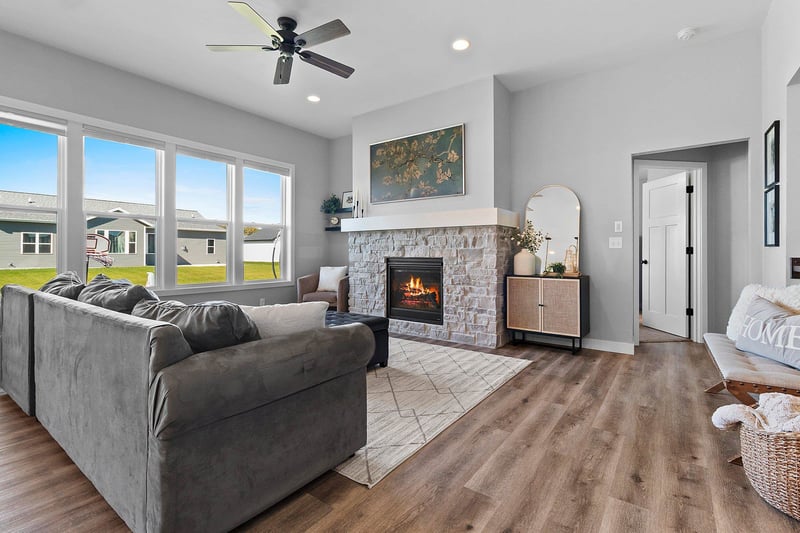 2985 E Bluetopaz Dr, Appleton, WI 54913-2326