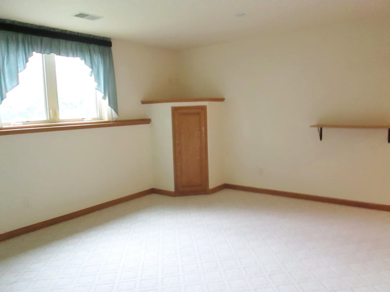 1759 Briarwood Ct, De Pere, WI 54115-2460