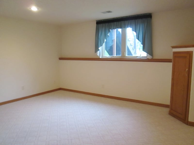 1759 Briarwood Ct, De Pere, WI 54115-2460