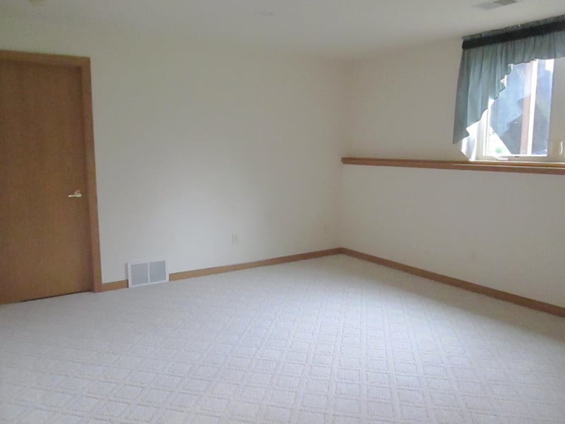 1759 Briarwood Ct, De Pere, WI 54115-2460