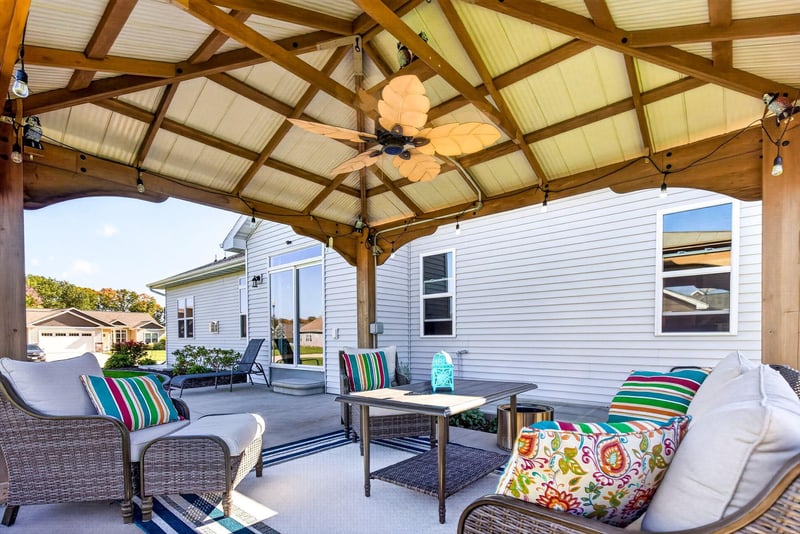 2224 Madelynn Ln, Neenah, WI 54956