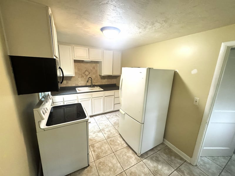 142 Pine St, Brillion, WI 54110