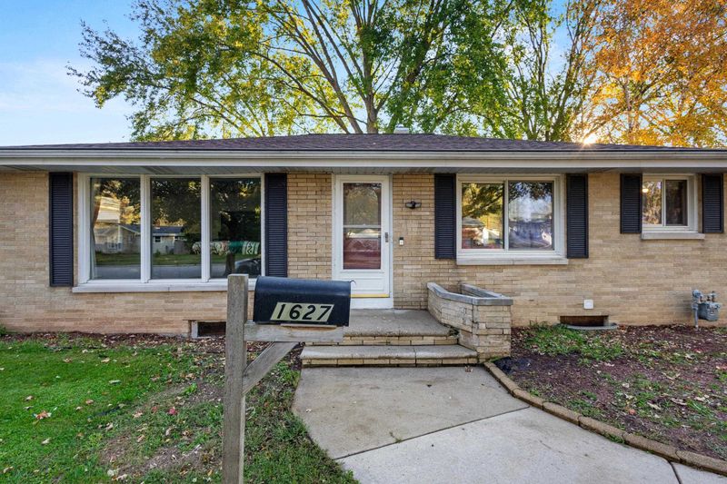1627 Nancy Ave, Green Bay, WI 54303