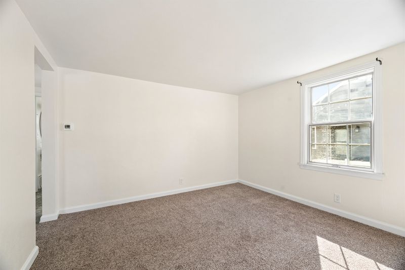 411 S Washington St, Combined Locks, WI 54113