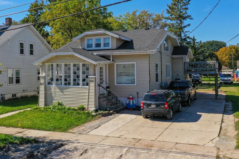 200 Oak St, Green Bay, WI 54303-1816