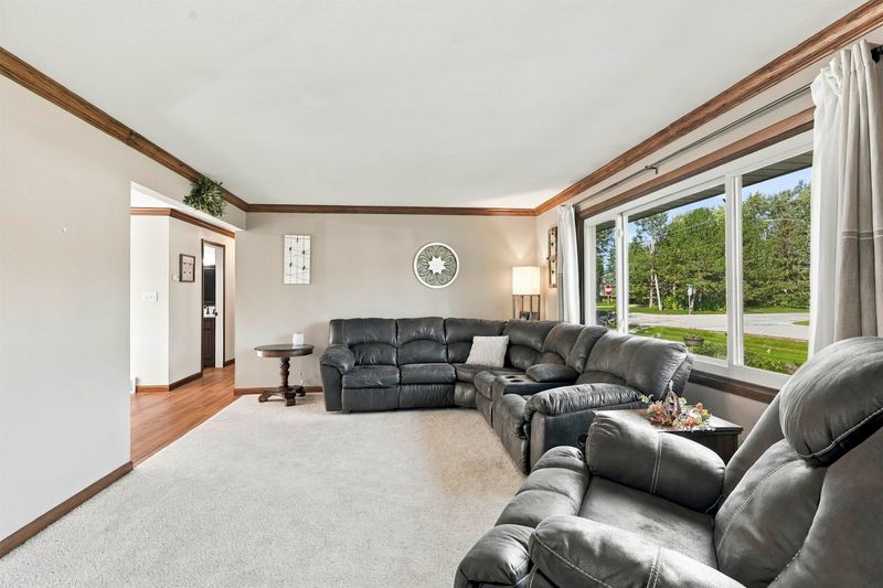 1611 Jennie St, Menasha, WI 54952