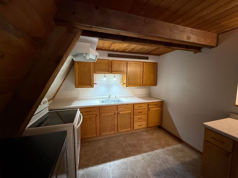 N6943 S Forest Haven Rd, Shawano, WI 54166