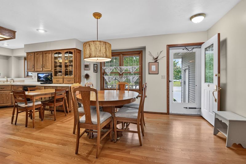 1815 Shelley Ln, De Pere, WI 54115-3722
