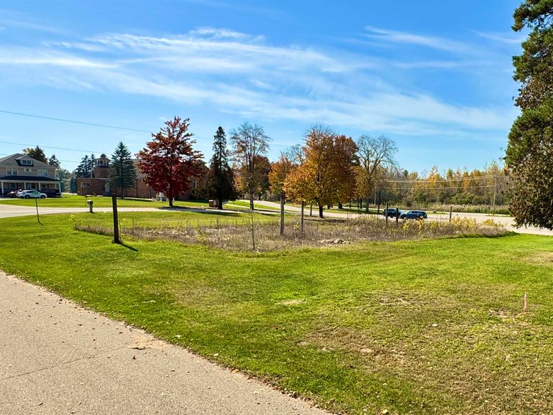 River St, Little Suamico, WI 54171-9999