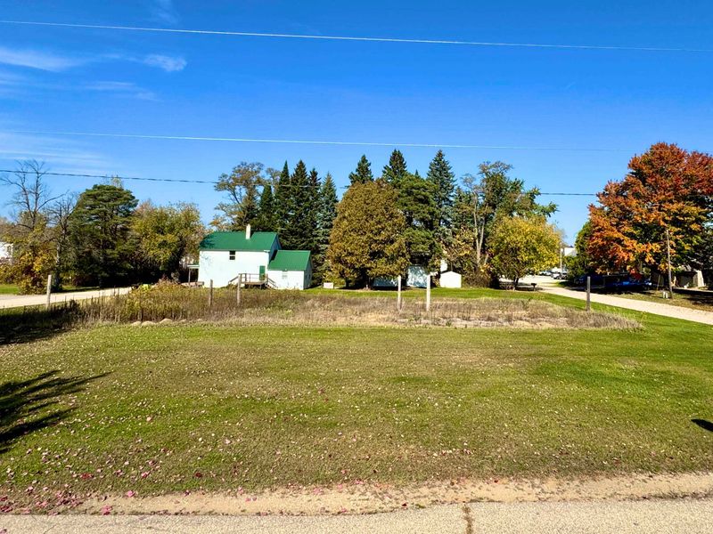 River St, Little Suamico, WI 54171-9999
