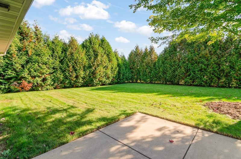4021 S Parker Way, De Pere, WI 54115