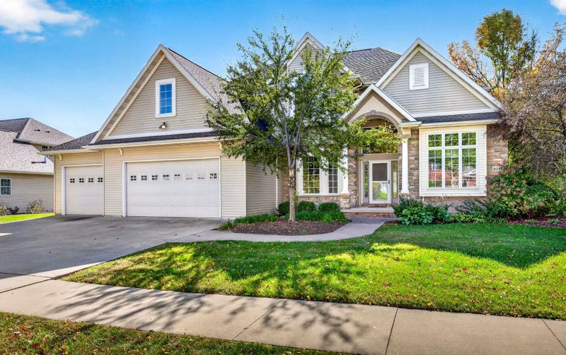 309 E Wentworth Ln, Appleton, WI 54913