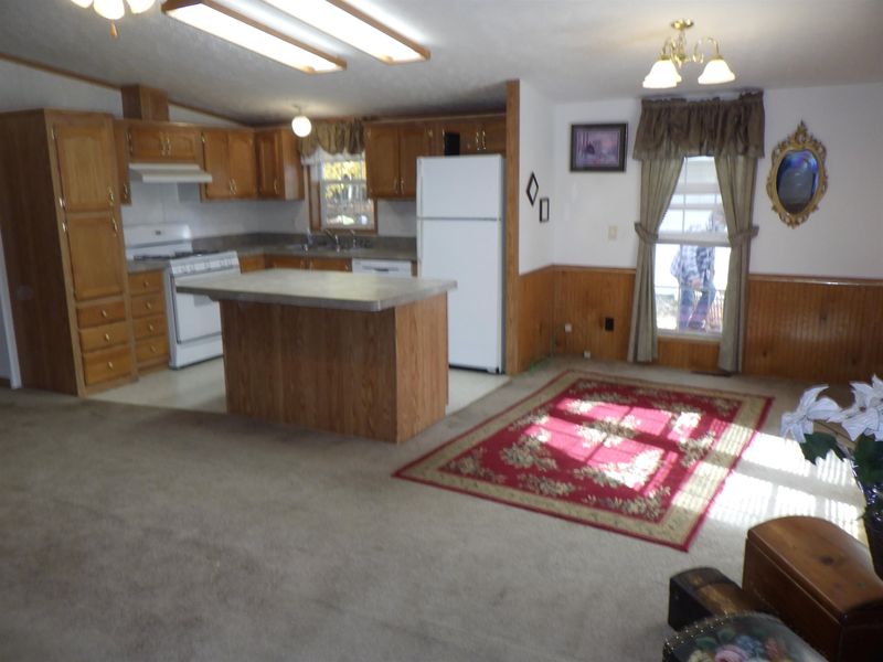N3898 County Road D, Clintonville, WI 54929