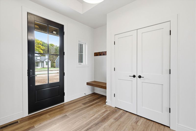4925 Big Sky Ps, De Pere, WI 54115