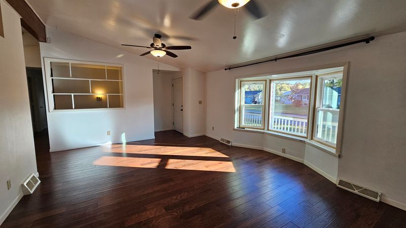917 S Park St, Shawano, WI 54166