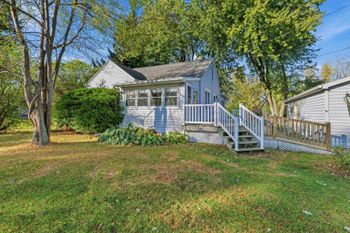 3555 County Rd A, Oshkosh, WI 54901