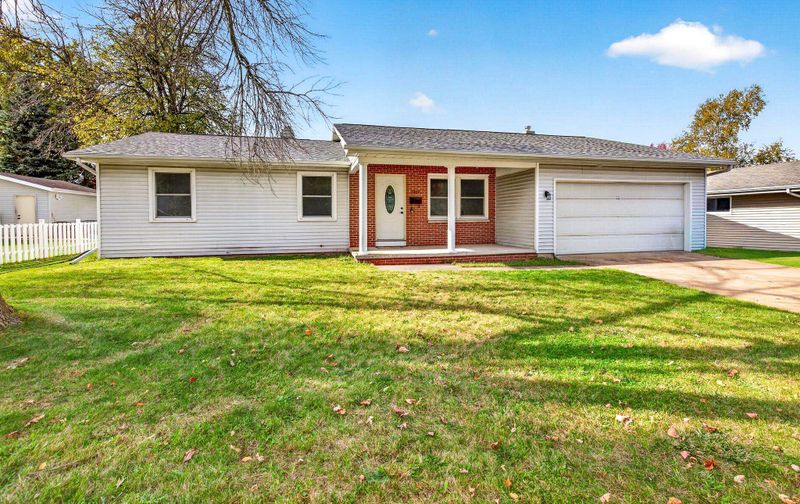 2409 S Gladys Ave, Appleton, WI 54915