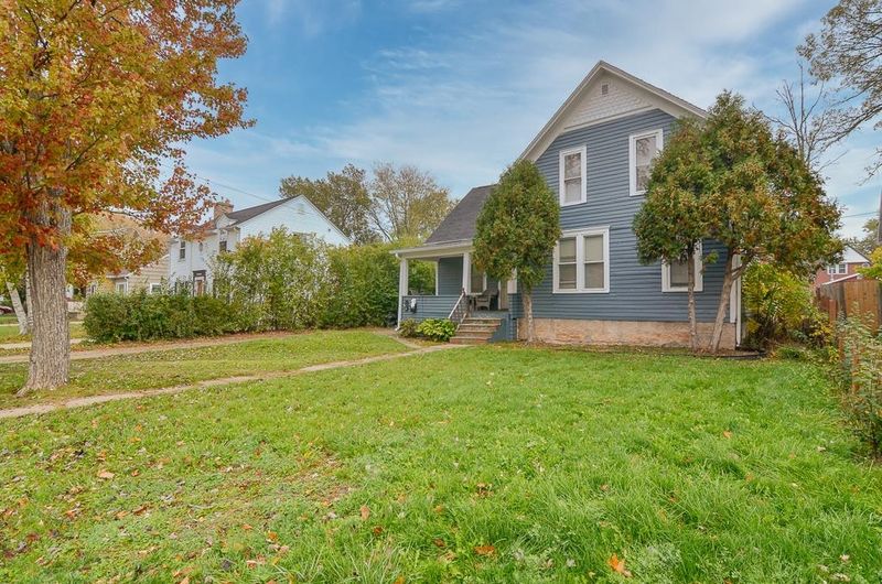 640 Oak St, Neenah, WI 54956