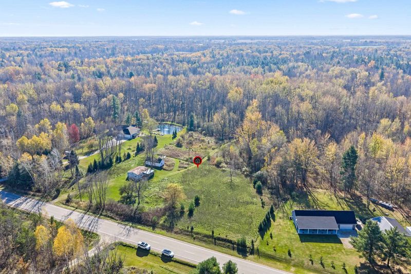 3683 County Rd E, Abrams, WI 54101