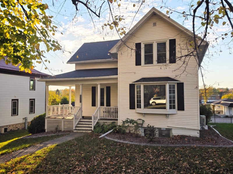 2035 Jackson St, New Holstein, WI 53062