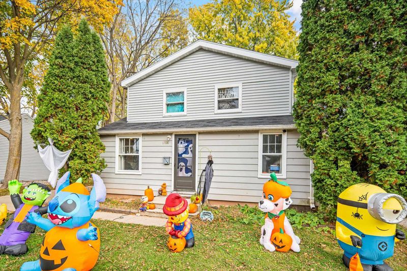 1708 N Wilmer St, Appleton, WI 54911