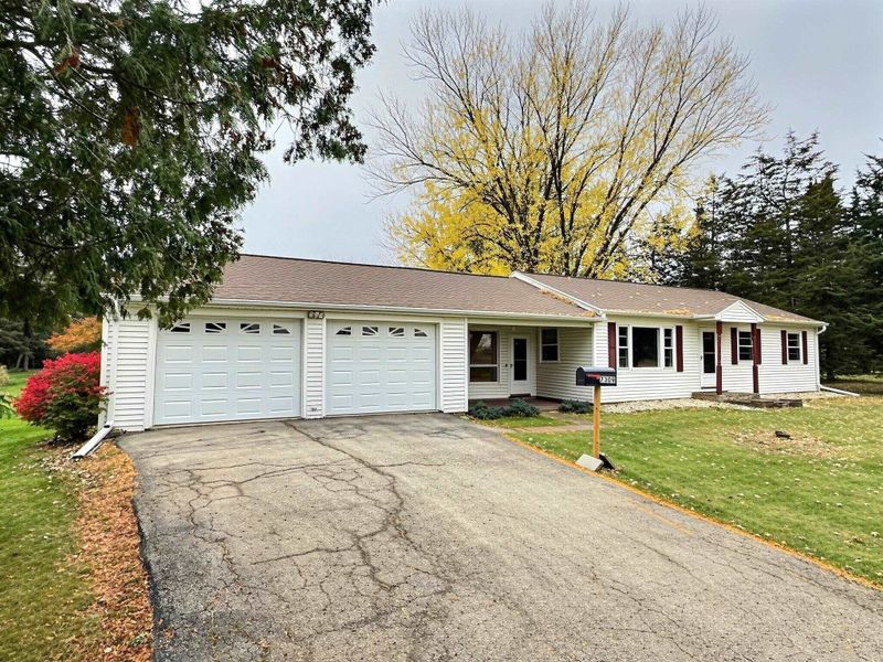 7309 County Rd K, Omro, WI 54963