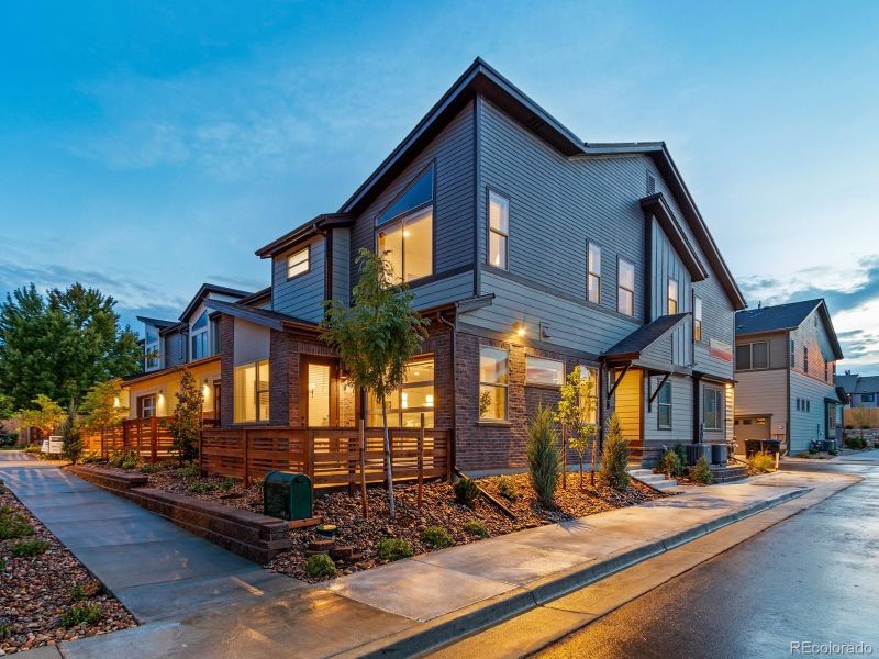 6370 Nelson Way, Arvada, CO 80004
