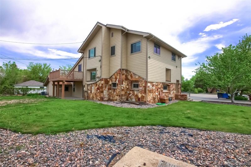 15401 W 9th Ave, Golden, CO 80401