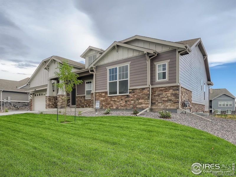 1020 Monterra Ln, Timnath, CO 80547
