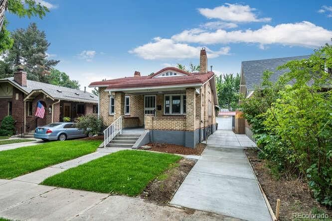 1620 Bellaire St, Denver, CO 80220