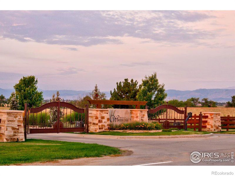 12960 Woodridge Dr, Longmont, CO 80504